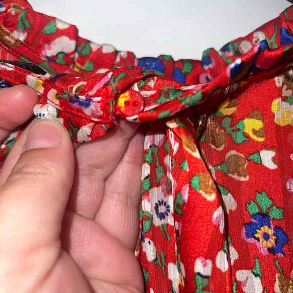 Rachel Zoe Women’s Red Sheer Floral 3/4 Sleeve Blouse Smocked Sleeve Medium - Picture 9 of 9